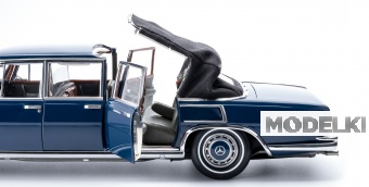 1:18 Mercedes-Benz (W100) 6-door Pullman Landaulet with functional softtop - M-205