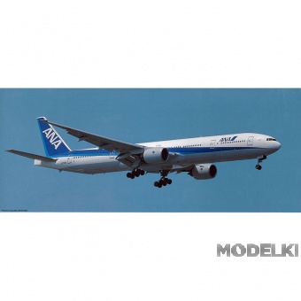 1:200 Сборная модель Пассажирский самолет ANA B777-300 - 10710