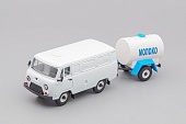 1:43 УАЗ 3741 с прицепом-бочкой Молоко, белый - 15850-16