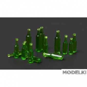 1:35 Сборная модель BEER BOTTLES FOR VEHICLE/DIORAMA (Пивные бутылки) - SPS-011