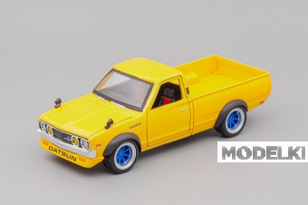 1:24 DATSUN 620 Pick-up (1973), yellow - 32528Y