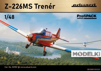 1:48 Сборная модель самолет Z-226MS Trenér - 82182