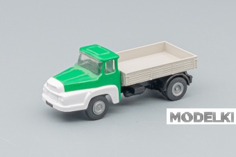 1:87 UNIC Izoard, green / white - LOT00977
