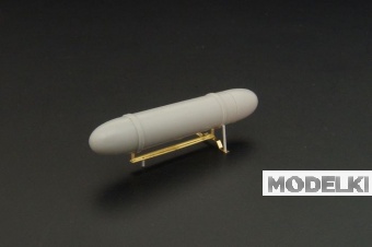 1:48 Топливный бак 50gal со стойкой - BRL48068