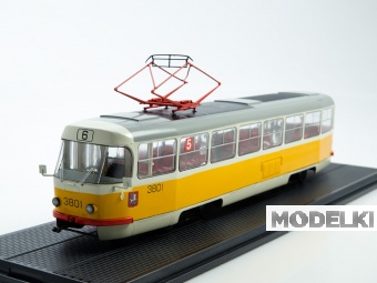 1:43 Трамвай Tatra-T3SU, белый / желтый - SSM4072