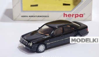 1:43 (Б/У) MERCEDES-BENZ E-Klasse (1999), blue - 070331-X1