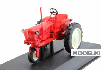 1:43 Т-28Х, Тракторы 39, красный - TRC039