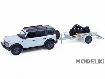 1:64 FORD Bronco Badlands 4-двери 4x4 с прицепом и мотоциклом (2021), Cactus Grey - 32330D