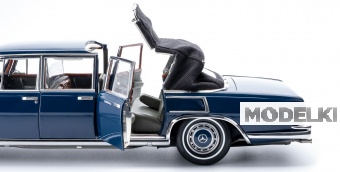 1:18 Mercedes-Benz (W100) 6-door Pullman Landaulet with functional softtop - M-205