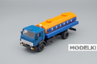 1:43 Камский 4325 цистерна Молоко, синий / оранжевый - ELK-663