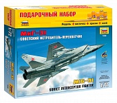 1:72 Сборная модель Советский истребитель-перехватчик МиГ-31 (подарочный набор) - 7229ПН