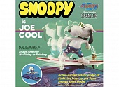 Сборная модель Snoopy Joe Cool Surfing, Snap Tite Easy modelkit - AMCM7502