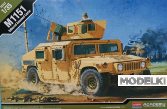 1:35 Сборная модель M1151 Hummer - 13415