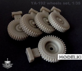 1:35 Набор колес (резина Я-192) для автомобилей УАЗ (Trumpeter) - BM3540