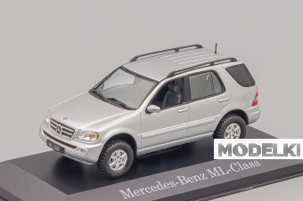 1:43 (Б/У) MERCEDES-BENZ ML-Klasse W163, silver - B66961928-X1