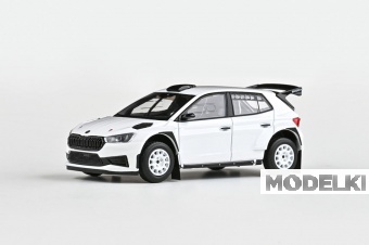 1:43 SKODA Fabia IV RS Rallye2 with Gravel Wheels Type C (2022), weiss - 607Eg